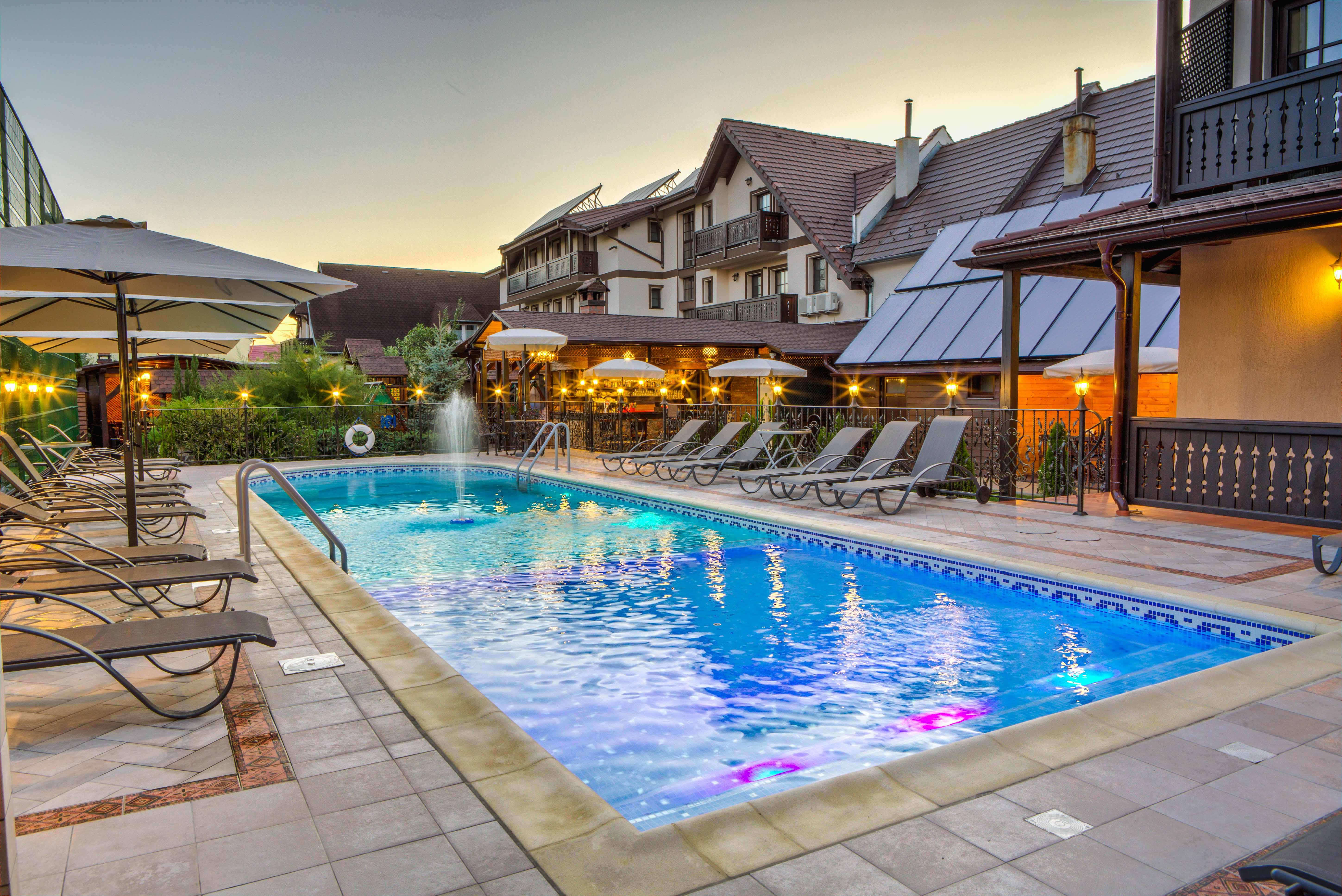 Conacul Ambient Cristian (Brasov) Exterior foto