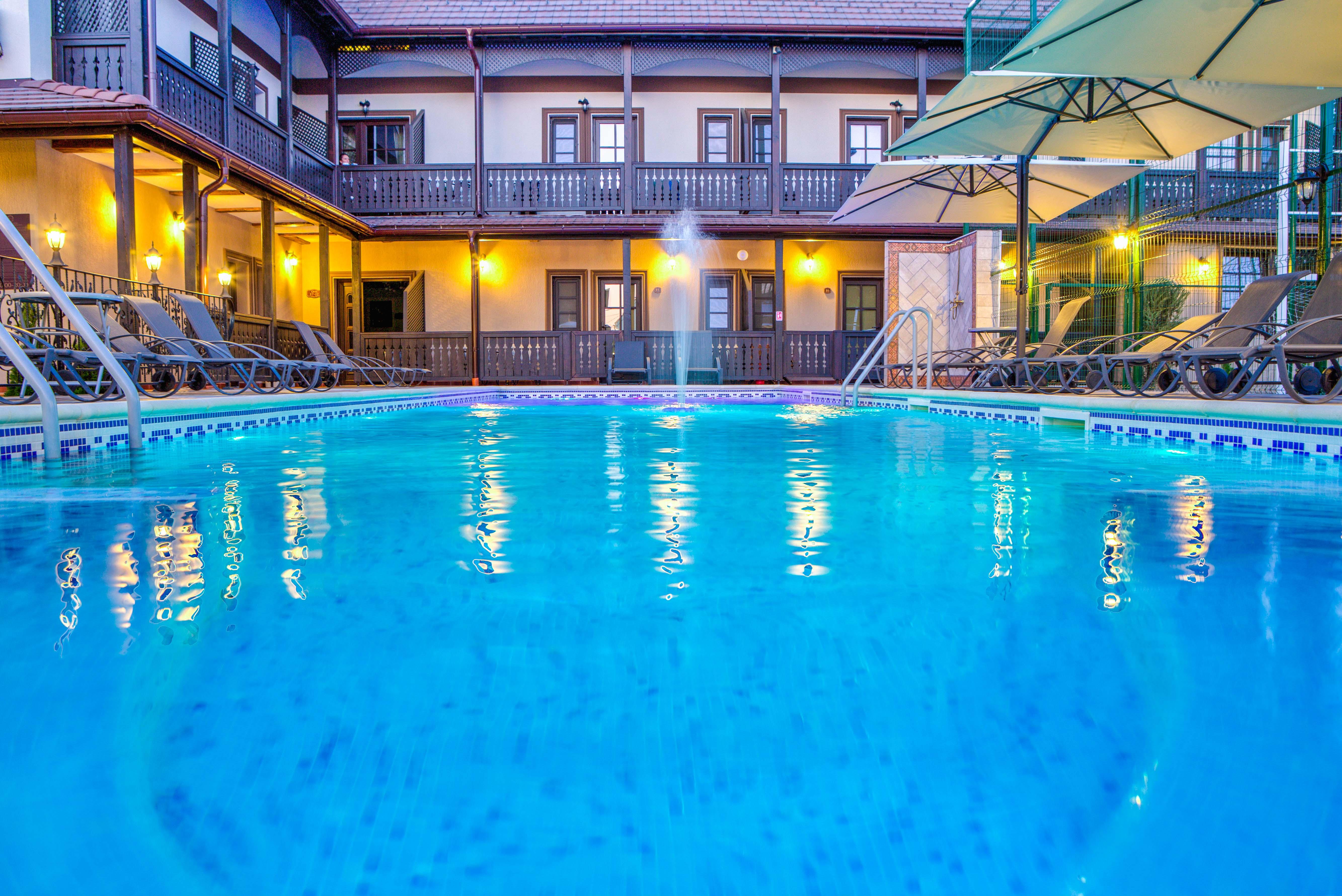 Conacul Ambient Cristian (Brasov) Exterior foto